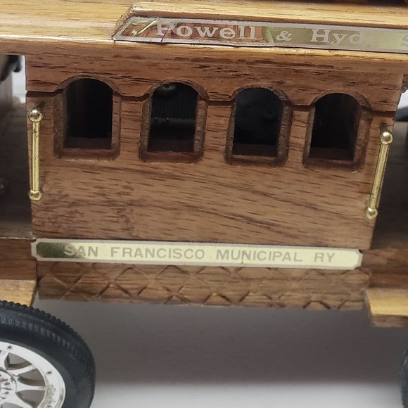 San Francisco Musical Wooden Trolley - Picture 3 of 10